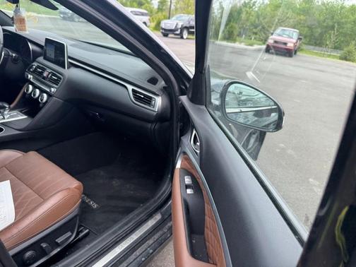 Vik Black 2020 Genesis G70 3.3T
