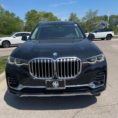 Black Sapphire Metallic 2020 BMW X7 xDrive40i