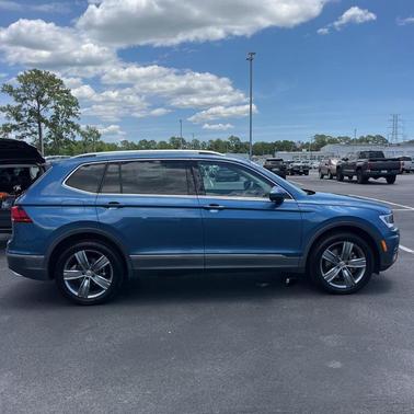 Silk Blue Metallic 2020 Volkswagen Tiguan 2.0T SEL