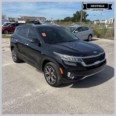 Cherry Black 2021 Kia Seltos SX
