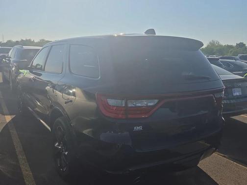 DB Black Crystal Clearcoat 2021 Dodge Durango R/T