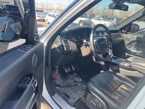 Fuji White 2015 Land Rover Range Rover 5.0L Supercharged