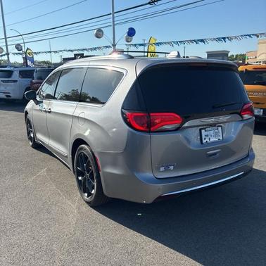 Billet Silver Metallic Clearcoat 2020 Chrysler Pacifica Limited