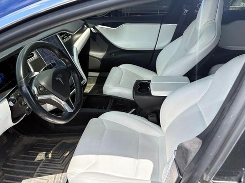 Deep Blue Metallic 2017 Tesla Model S 100D