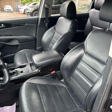 Platinum Graphite 2019 Kia Sorento EX