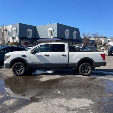 2017 Nissan Titan XD PRO-4X