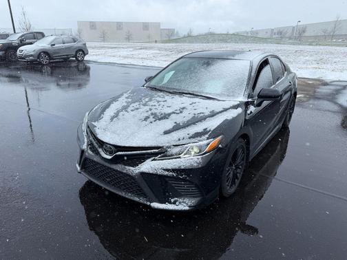 2020 Toyota Camry SE Nightshade