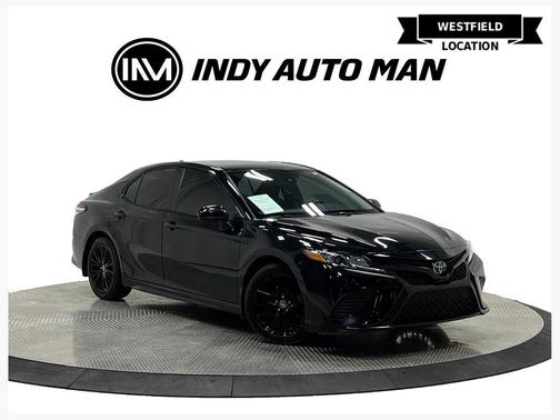 Midnight Black Metallic 2020 Toyota Camry SE Nightshade