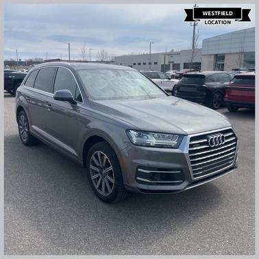 Graphite Gray Metallic 2017 Audi Q7 3.0T Premium Plus