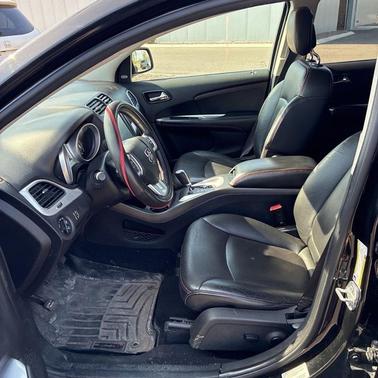 Pitch Black Clearcoat 2017 Dodge Journey GT