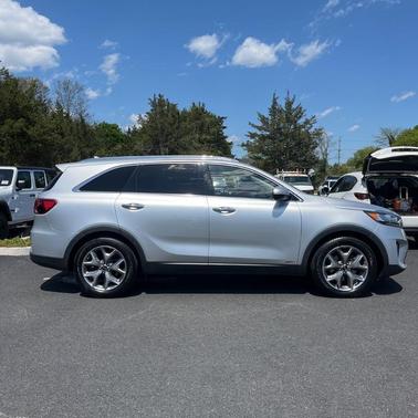 Sparkling Silver 2019 Kia Sorento EX