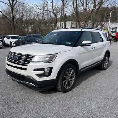 White Platinum Clearcoat Metallic 2016 Ford Explorer Limited