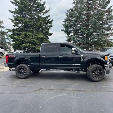 Shadow Black 2017 Ford F-250 Lariat