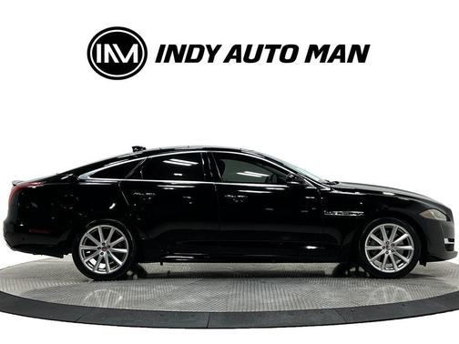 Ebony 2016 Jaguar XJ XJ R-Sport