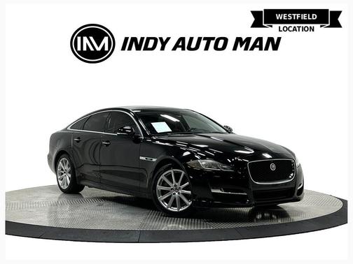 Ebony 2016 Jaguar XJ XJ R-Sport