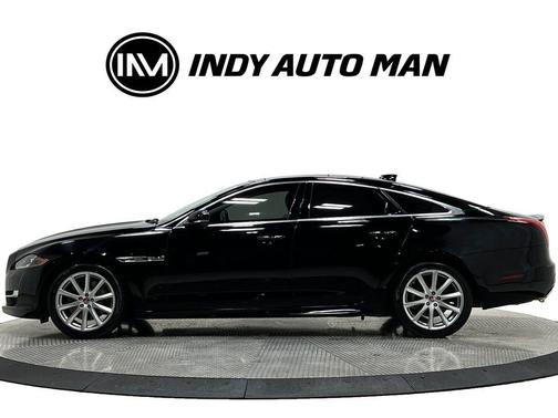 Ebony 2016 Jaguar XJ XJ R-Sport
