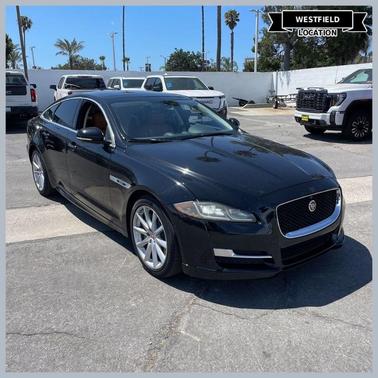 Ebony 2016 Jaguar XJ XJ R-Sport