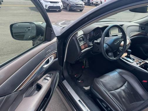 2014 INFINITI Q70 3.7X