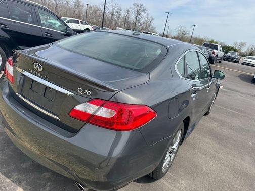 2014 INFINITI Q70 3.7X