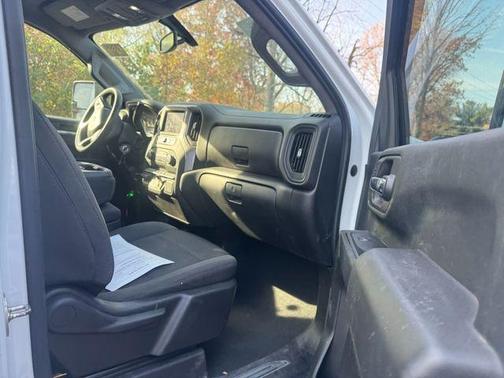 2020 Chevrolet Silverado 2500 Custom