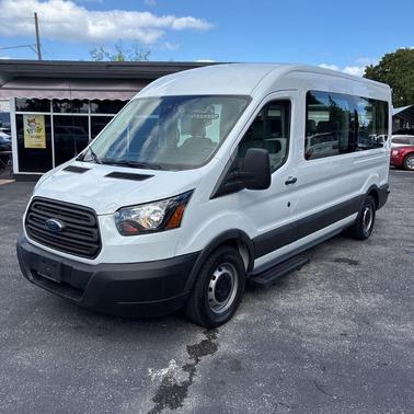 Oxford White 2018 Ford Transit-350 XL