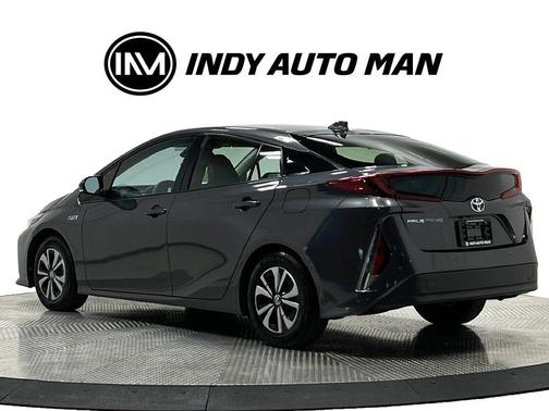 Magnetic Gray Metallic 2017 Toyota Prius Prime Advanced
