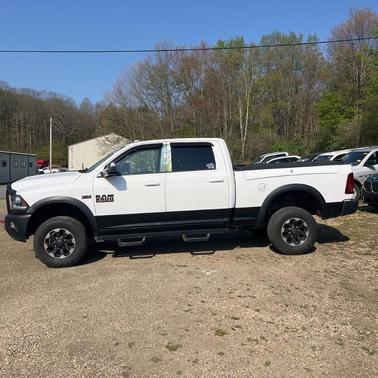 Bright White Clearcoat 2017 RAM 2500 Power Wagon