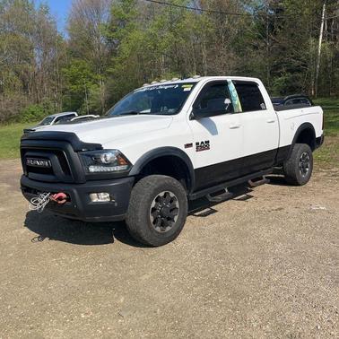 Bright White Clearcoat 2017 RAM 2500 Power Wagon
