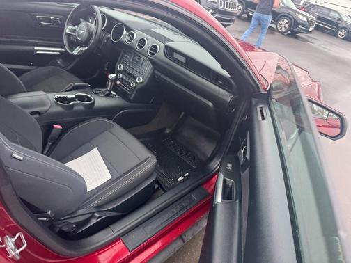 Ruby Red Metallic Tinted Clearcoat 2016 Ford Mustang V6