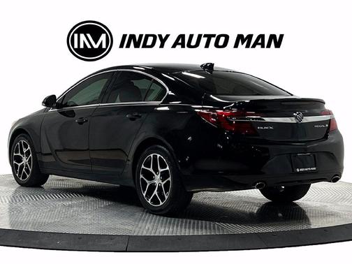 Black Onyx 2017 Buick Regal Turbo Sport Touring