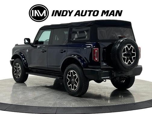 Antimatter Blue Metallic 2021 Ford Bronco Outer Banks