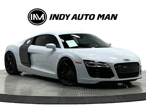 Gray Metallic 2015 Audi R8 4.2