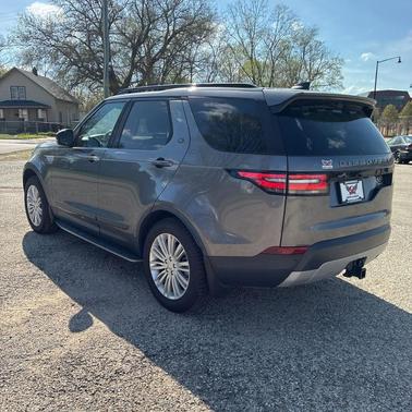 Corris Grey 2018 Land Rover Discovery HSE