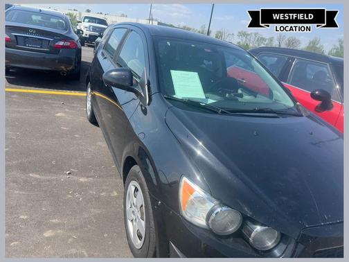 Mosaic Black Metallic 2016 Chevrolet Sonic LS