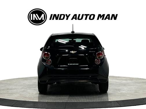 Mosaic Black Metallic 2016 Chevrolet Sonic LS