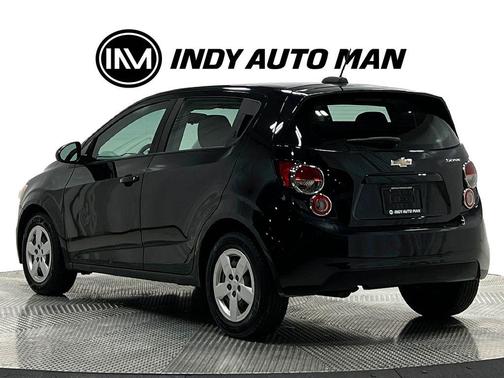 Mosaic Black Metallic 2016 Chevrolet Sonic LS