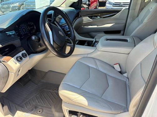 Crystal White Tri-Coat 2018 Cadillac Escalade Premium Luxury