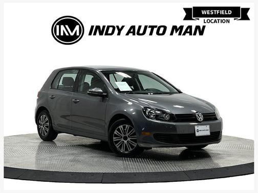United Gray Metallic 2013 Volkswagen Golf 2.5L