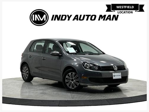 United Gray Metallic 2013 Volkswagen Golf 2.5L