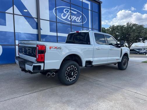 2026 Ford F-250 Platinum