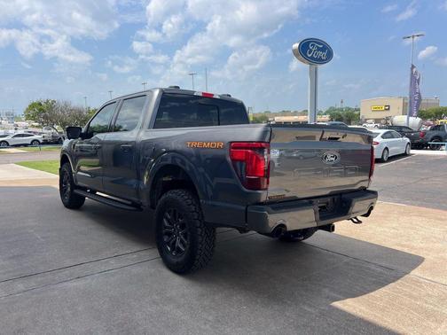 CARBONIZED GRAY METALLIC 2026 Ford F-150 Tremor