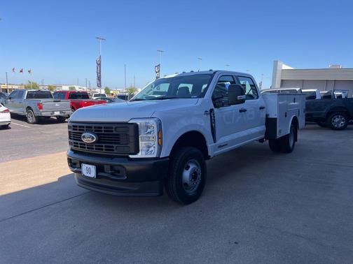 OXFORD WHITE 2026 Ford F-350 XL