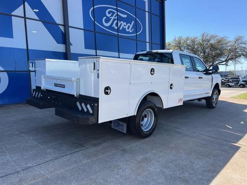 OXFORD WHITE 2026 Ford F-350 XL