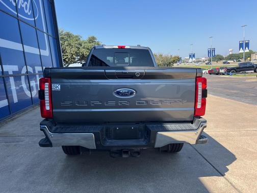 2025 Ford F-350 Lariat