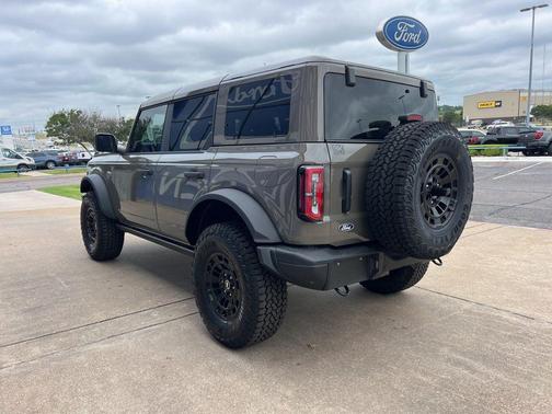 MARSH GRAY 2026 Ford Bronco Badlands