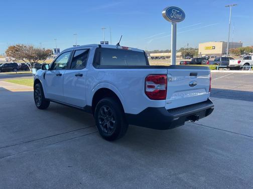 2023 Ford Maverick XLT