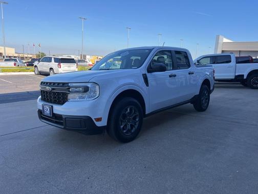 2023 Ford Maverick XLT