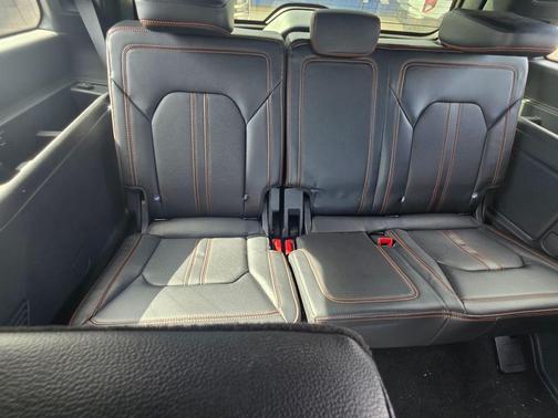 2024 Ford Expedition Timberline