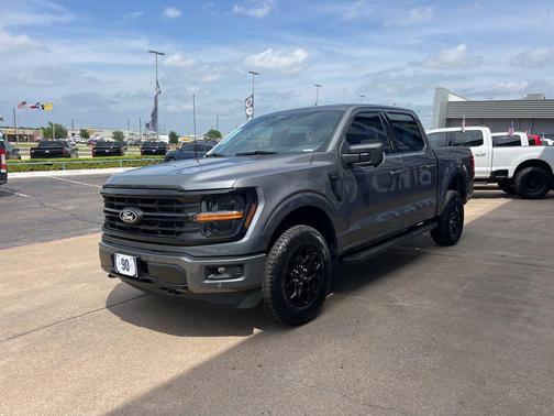 CARBONIZED GRAY METALLIC 2026 Ford F-150 XLT