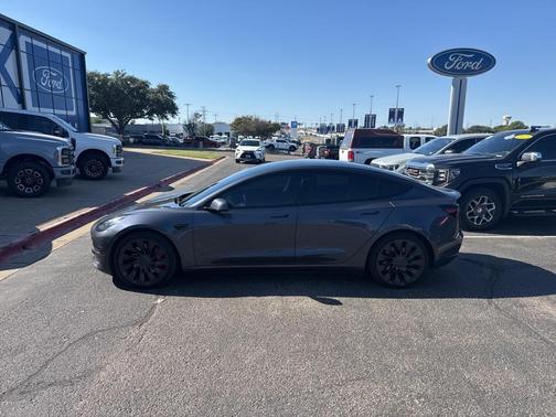 2023 Tesla Model 3 Performance